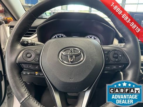 Used 2021 Toyota RAV4 XLE w/ Convenience Package image 20