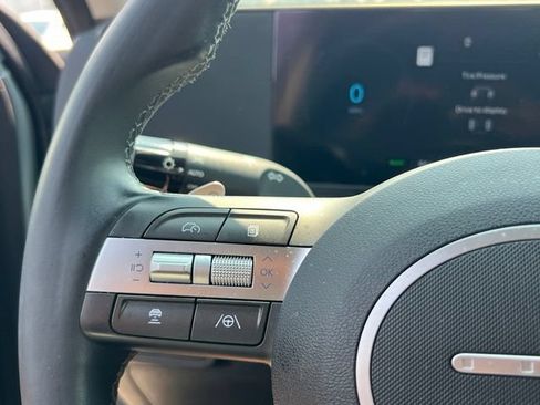 Certified 2024 Hyundai Kona SEL FWD image 21