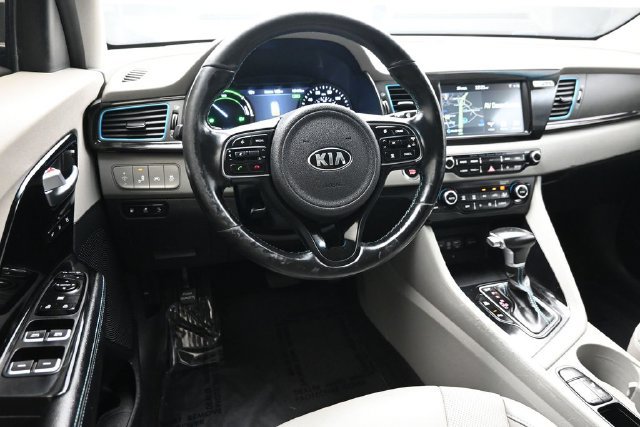 Used 2019 Kia Niro EX Premium w/ Sunroof Package FWD image 13