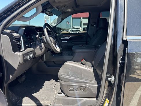 Used 2023 GMC Sierra 1500 Denali w/ Denali Reserve Package image 10