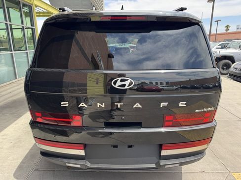 Used 2024 Hyundai Santa Fe Limited image 13