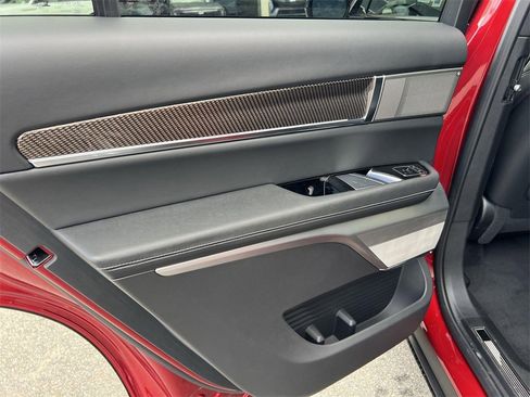 New 2026 Cadillac Vistiq Luxury image 27