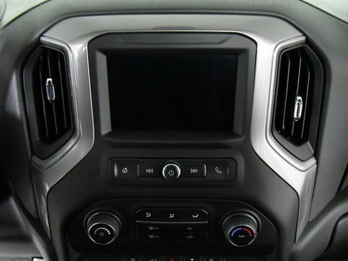 Used 2022 Chevrolet Silverado 1500 Custom Trail Boss image 4