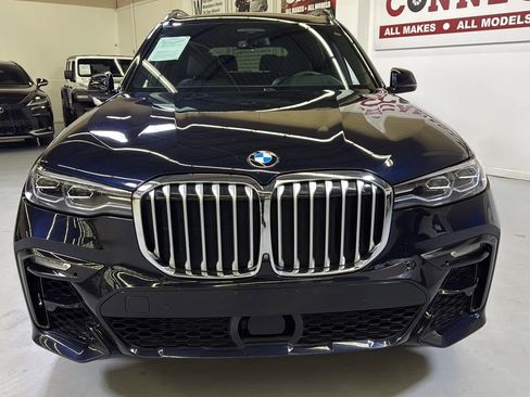 Used 2019 BMW X7 xDrive50i w/ Dynamic Handling Package image 10