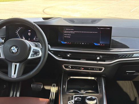 Used 2025 BMW X7 M60i w/ Executive Package AWD/4WD image 14