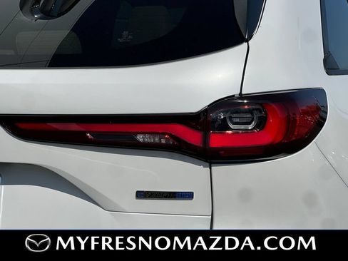 New 2026 MAZDA CX-90 Plug-In Hybrid w/Premium Sport AWD/4WD image 26