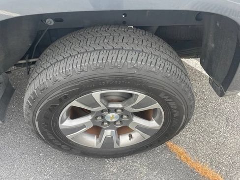 Used 2016 Chevrolet Colorado Z71 RWD image 11