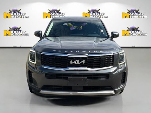Used 2022 Kia Telluride LX AWD/4WD image 2