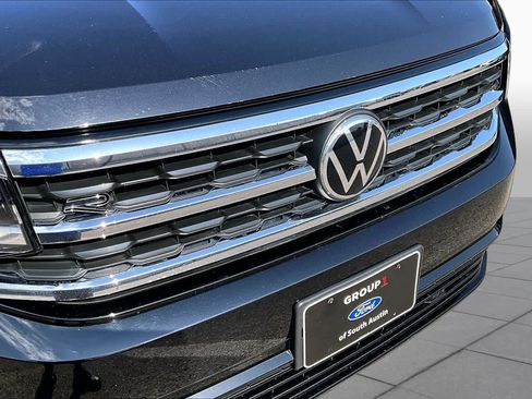 Used 2021 Volkswagen Atlas SE w/ Panoramic Sunroof Package FWD image 30