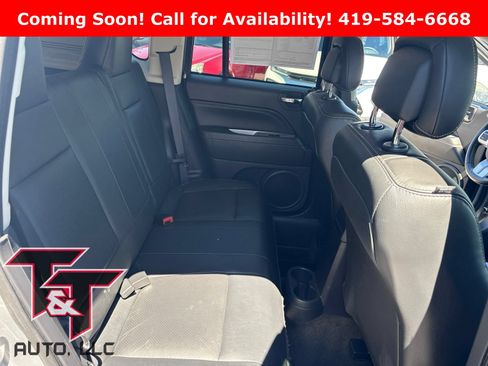 Used 2017 Jeep Compass High Altitude AWD/4WD image 18