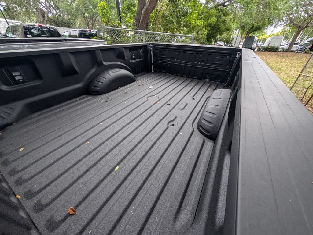 New 2026 Ford F350 XL w/ XL Off-Road Package AWD/4WD image 9