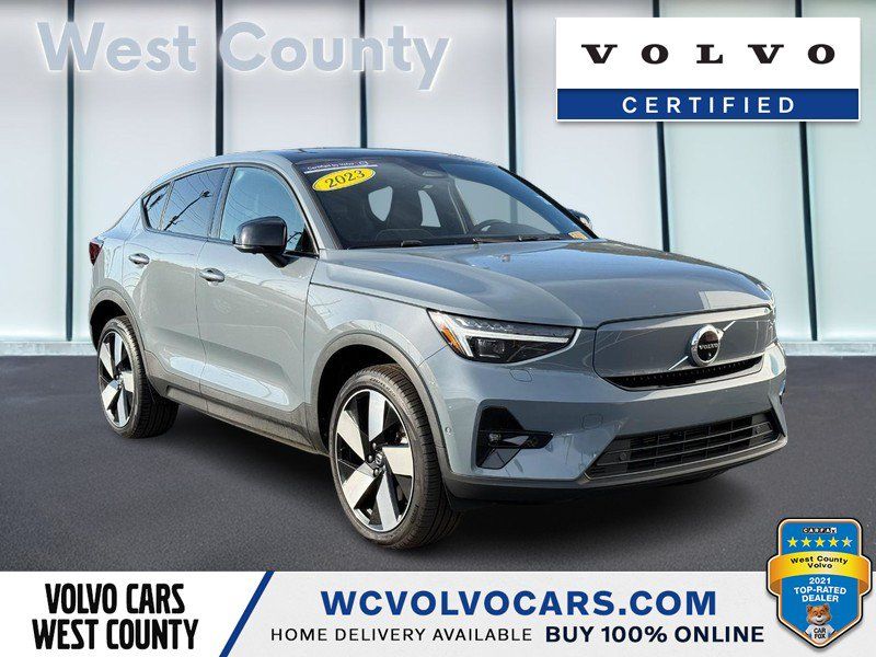 Certified 2023 Volvo C40 P8 Recharge Ultimate AWD/4WD image 1