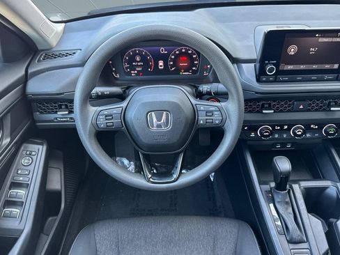 Certified 2023 Honda Accord EX image 29