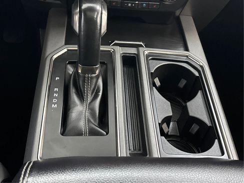 Used 2019 Ford F150 Raptor w/ Equipment Group 802A Luxury image 20