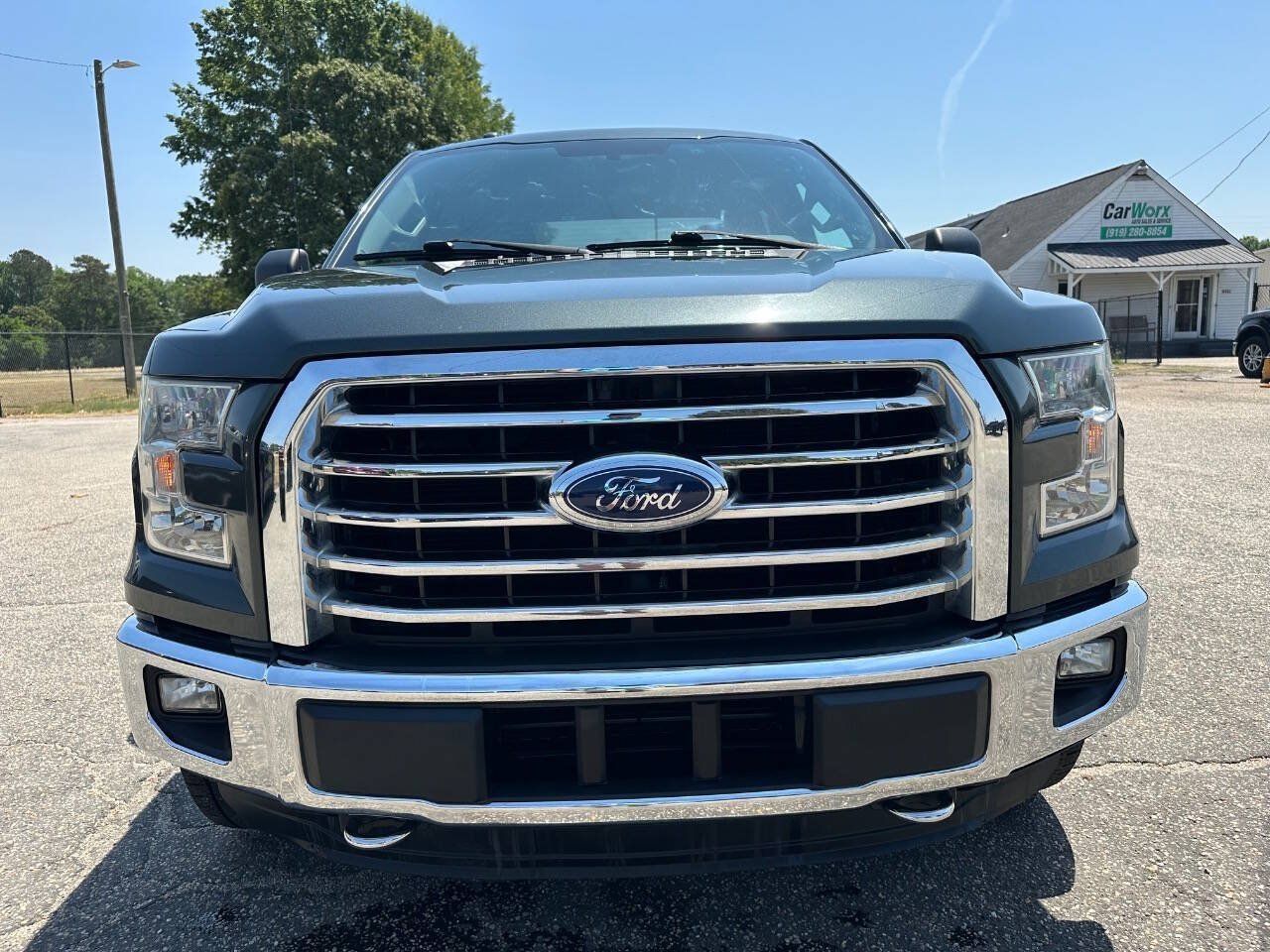 Used 2015 Ford F150 XLT w/ Equipment Group 301A Mid AWD/4WD image 11