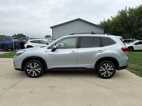 Used 2020 Subaru Forester Limited w/ Popular Package #3 AWD/4WD image 3