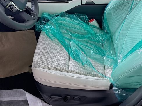 New 2026 Toyota Crown Limited image 17