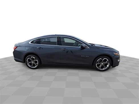 Certified 2020 Chevrolet Malibu LT w/ Leather Package image 9