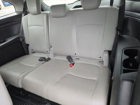 Used 2018 Honda Odyssey EX-L image 13