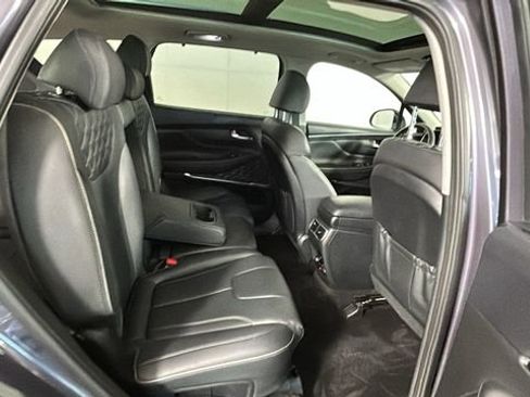Used 2022 Hyundai Santa Fe Limited AWD/4WD image 29