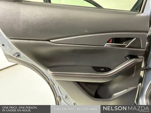 Certified 2025 MAZDA CX-30 AWD 2.5 S w/ Preferred Package image 22