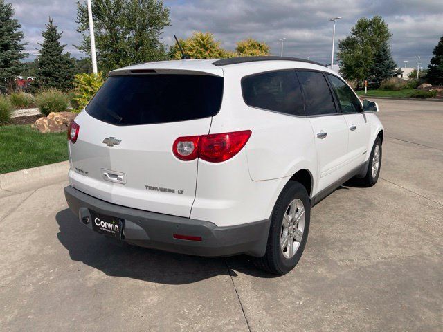 Used 2009 Chevrolet Traverse LT AWD/4WD image 3