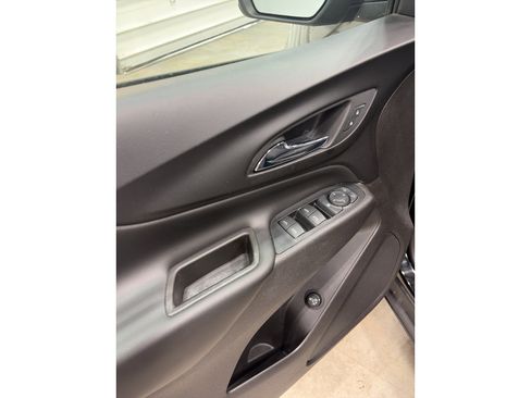 Used 2019 Chevrolet Equinox LT AWD/4WD image 13