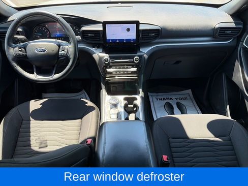 Used 2020 Ford Explorer XLT w/ Comfort Package AWD/4WD image 13