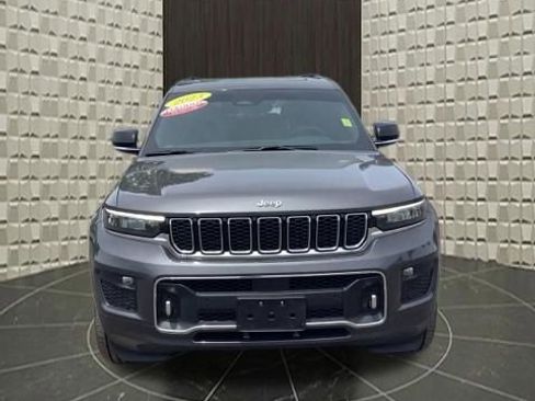 Used 2023 Jeep Grand Cherokee L Overland AWD/4WD image 12