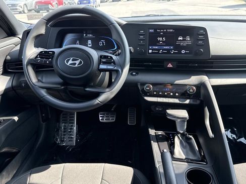 Certified 2026 Hyundai Elantra Sport FWD image 2