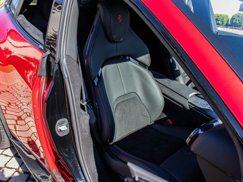 Used 2024 Ferrari Purosangue AWD/4WD image 61
