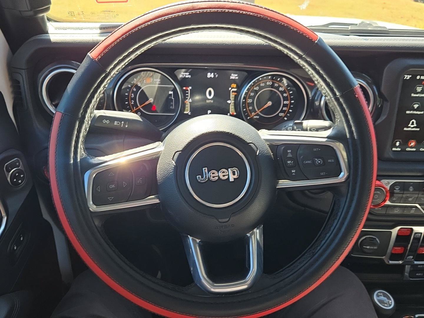 Used 2022 Jeep Wrangler Unlimited Sahara AWD/4WD image 17
