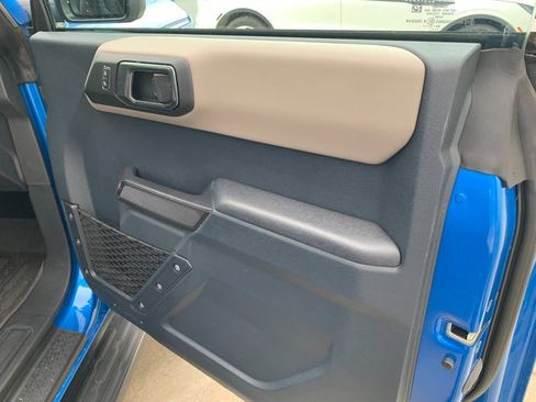 Used 2024 Ford Bronco Wildtrak AWD/4WD image 15