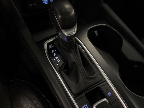 Used 2019 Hyundai Santa Fe Limited AWD/4WD image 19