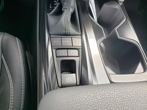 New 2026 Toyota Camry SE FWD image 16
