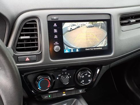 Certified 2019 Honda HR-V Sport image 22