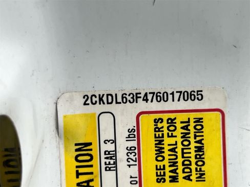 Used 2007 Pontiac Torrent 2WD w/ Preferred Package image 34