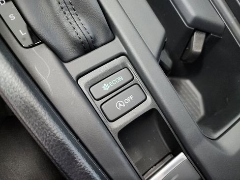 Used 2023 Honda Accord LX image 18