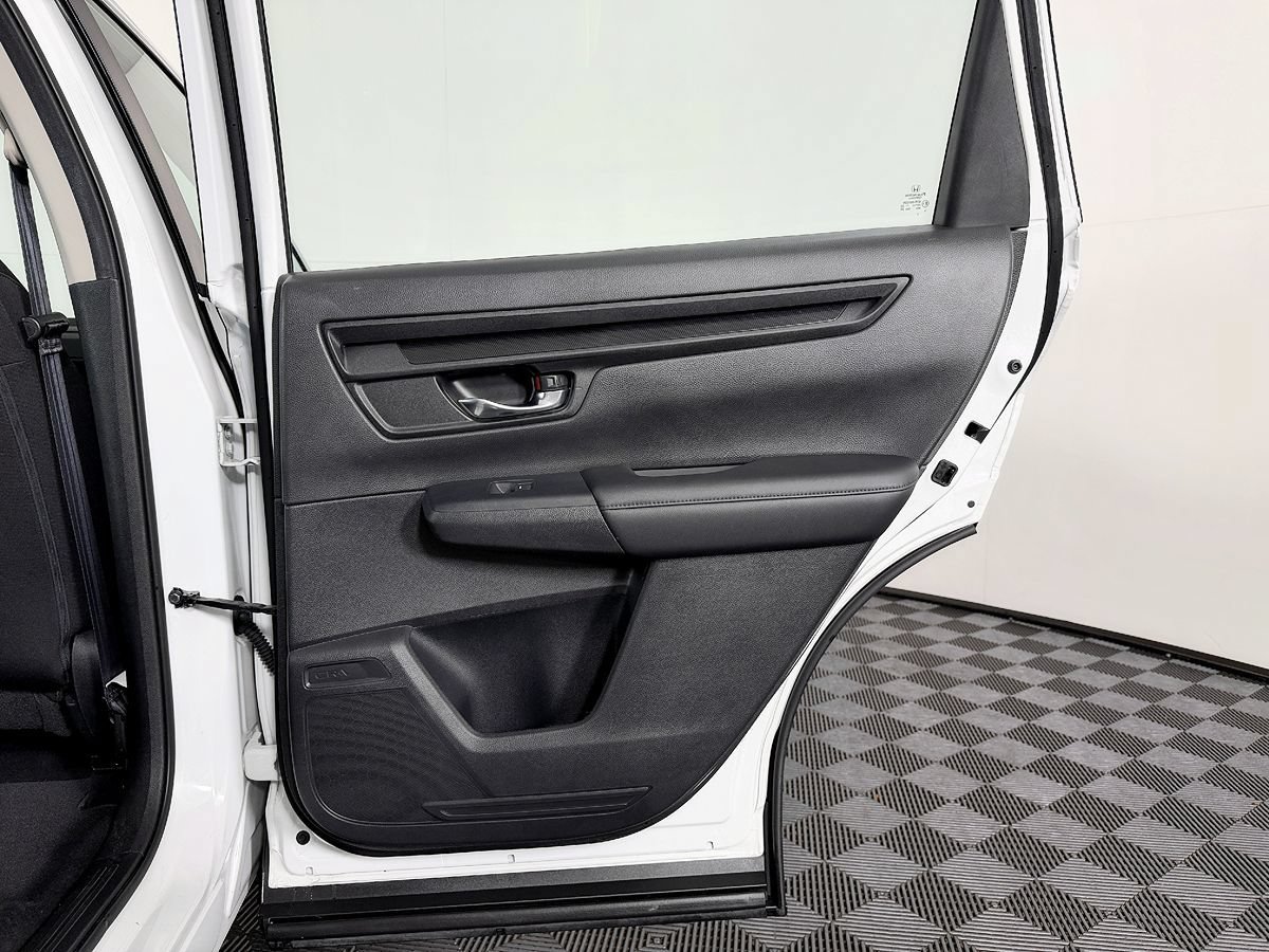 Used 2023 Honda CR-V LX image 38