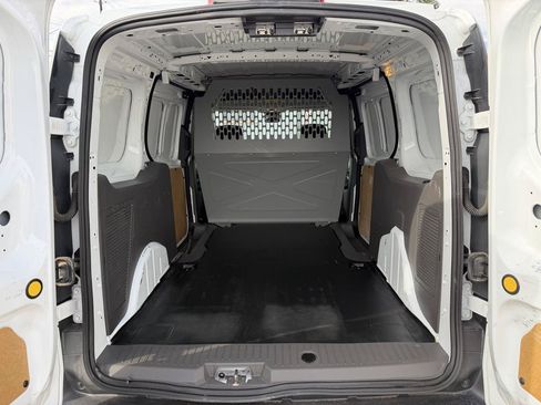 Used 2023 Ford Transit Connect XL w/ Trailer Tow Package FWD image 6