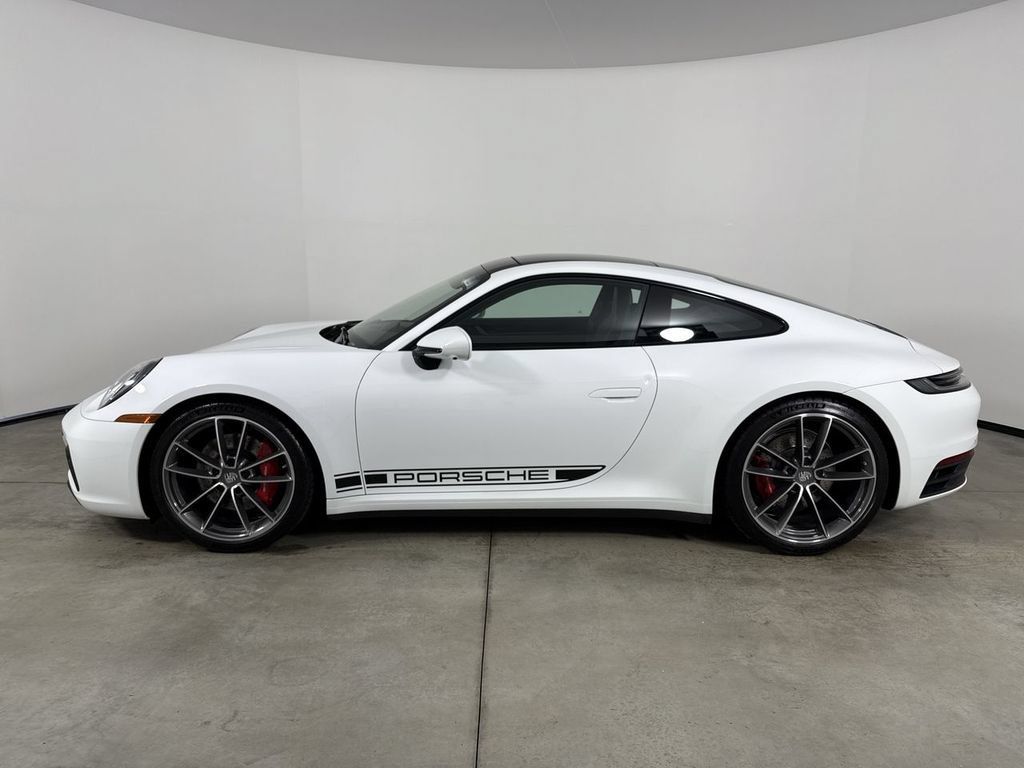 Certified 2024 Porsche 911 Carrera 4S AWD/4WD image 2