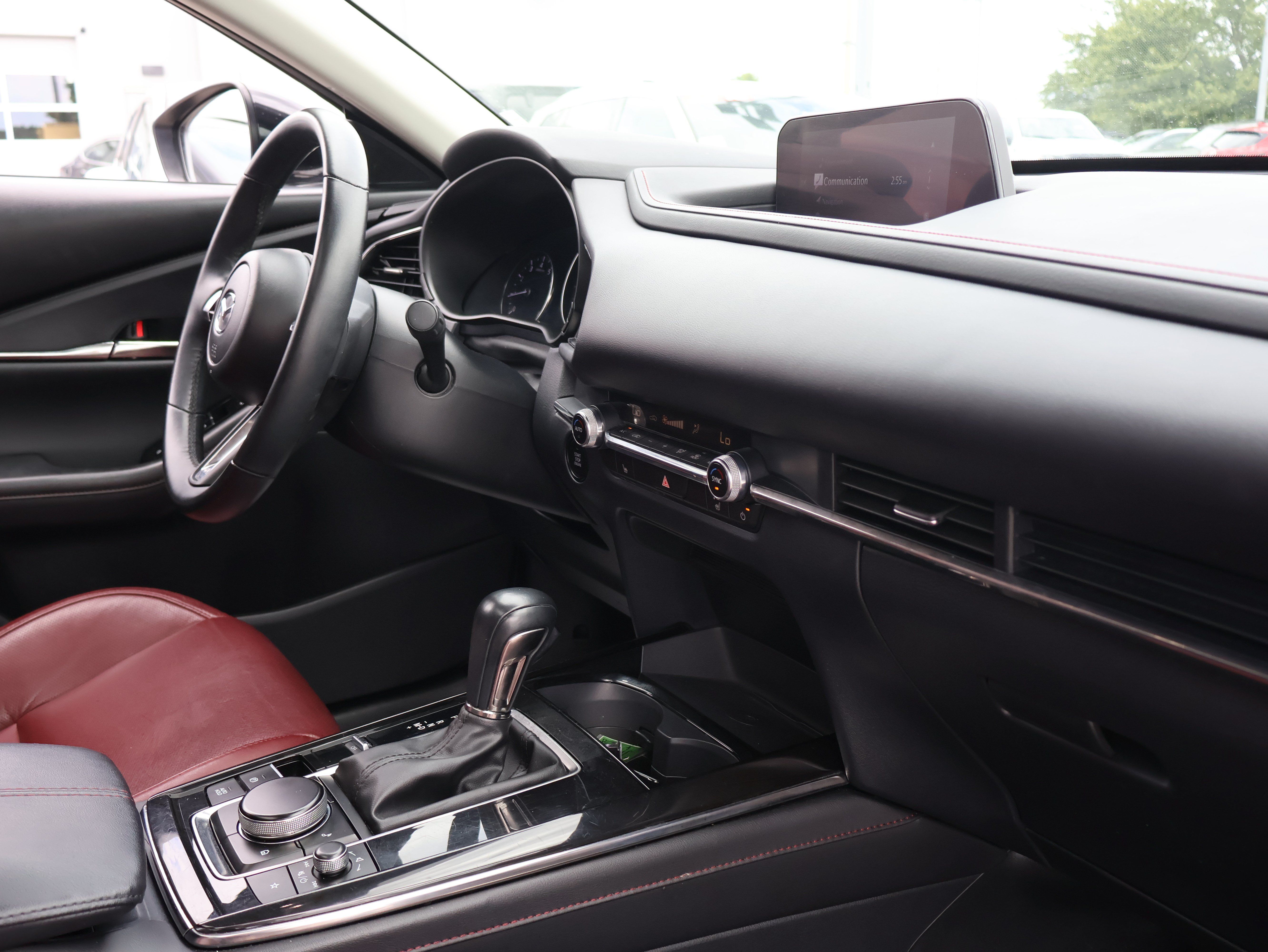 Used 2025 MAZDA CX-30 AWD 2.5 S w/ Preferred Package image 10
