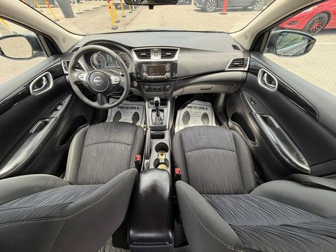 Used 2017 Nissan Sentra SV FWD image 6