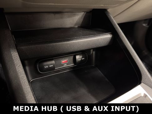 Certified 2023 Kia Forte LXS w/ LXS Technology Package image 9