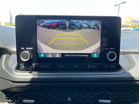 Used 2025 Honda Accord SE image 26
