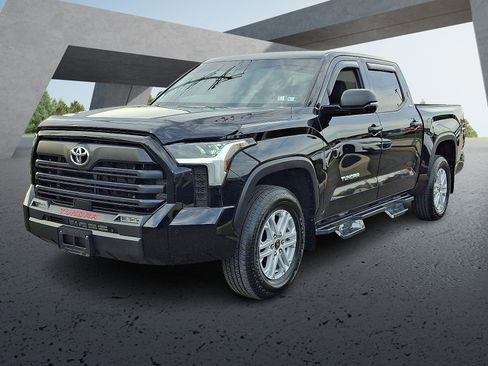 Used 2023 Toyota Tundra SR5 image 3