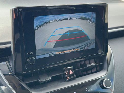 Used 2024 Toyota Corolla LE image 22