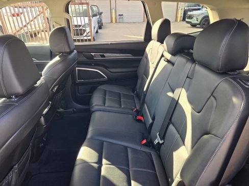 Used 2022 Kia Telluride EX FWD image 38
