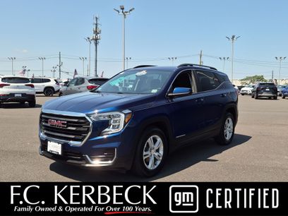 Certified 2022 GMC Terrain SLE w/ Driver Convenience Package