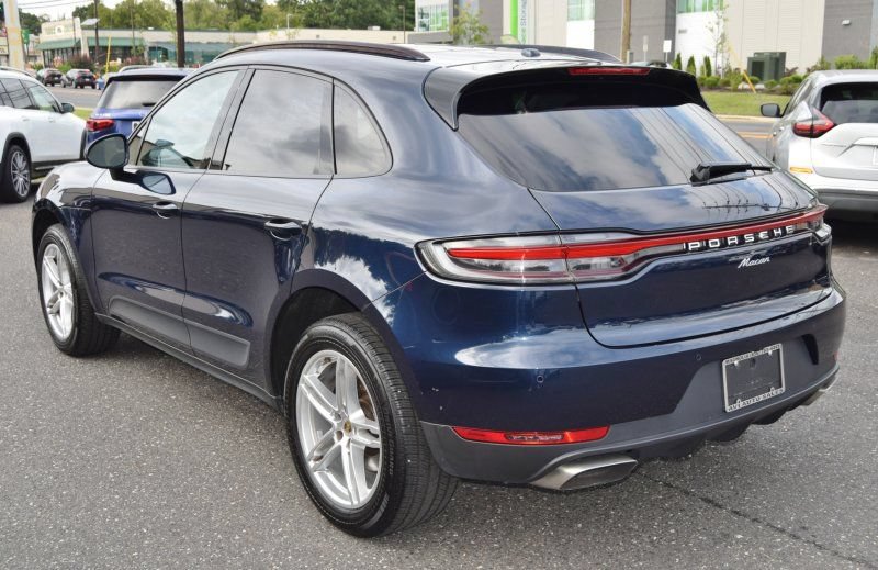 Used 2019 Porsche Macan AWD/4WD image 8